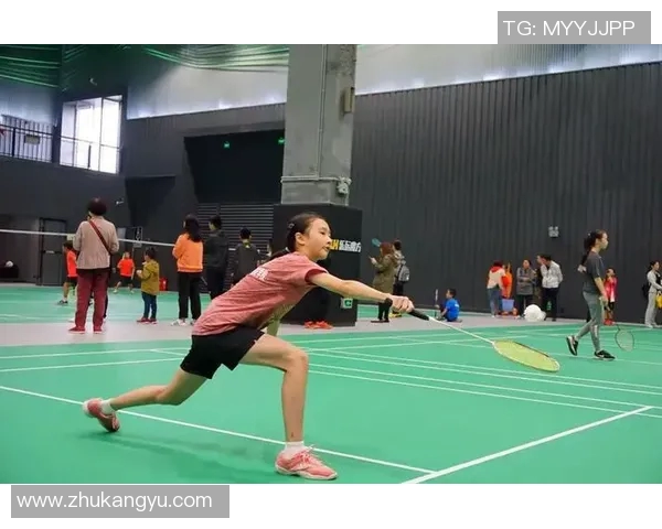 羽毛球女单选手提升心理素质的有效训练方法与策略解析